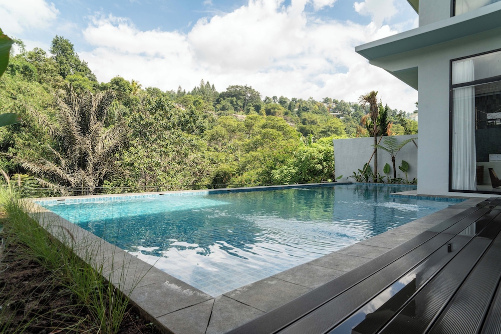 Kireina Mori Villa 6BR with heated pool