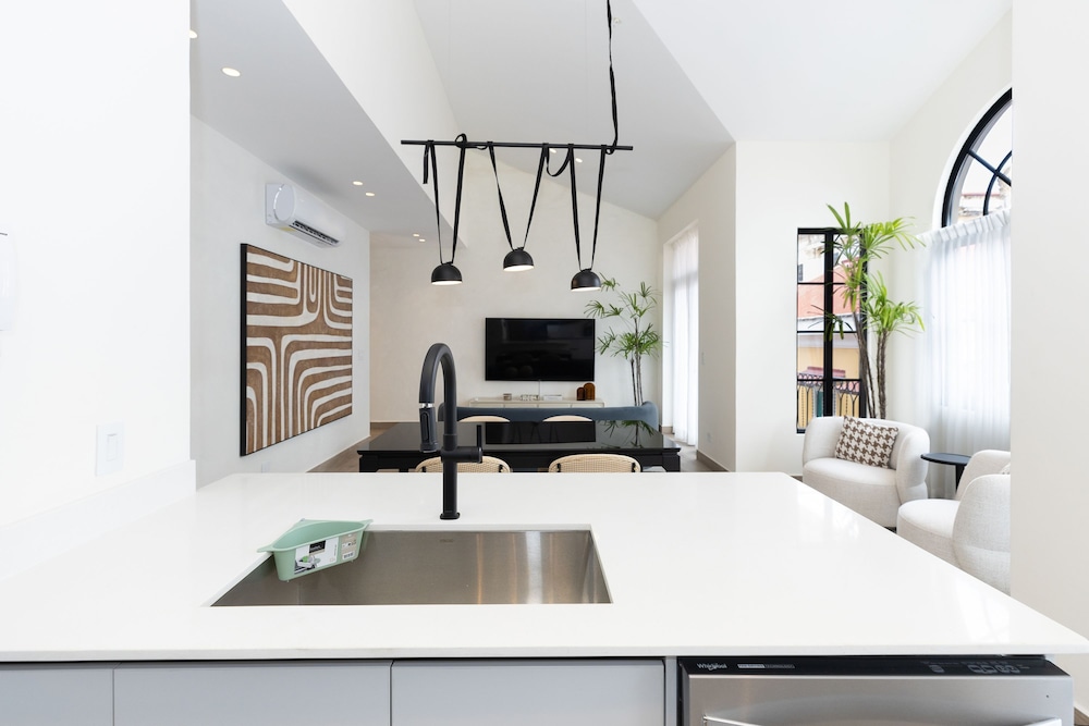 Casa Lourdes by Acomodo Casco Viejo
