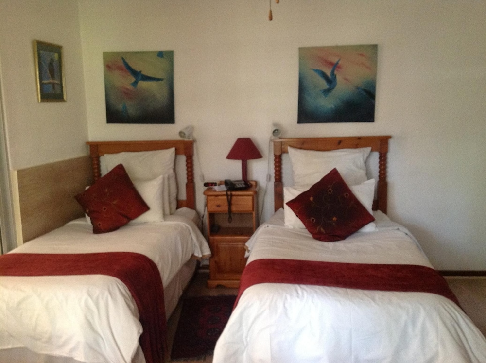 Crane's Nest Guest House at 212 view 2