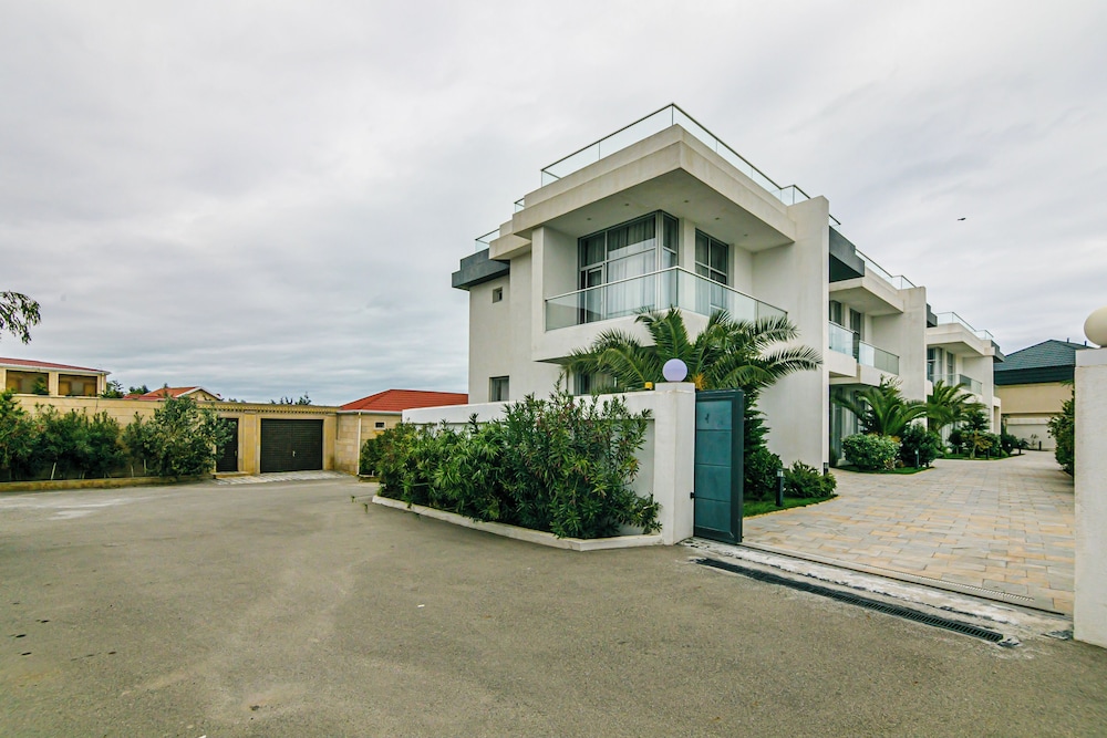 Tiffany Villas Baku