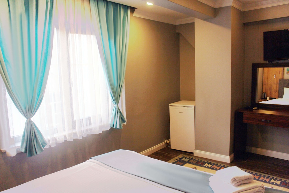 Big Life Otel - Image 12