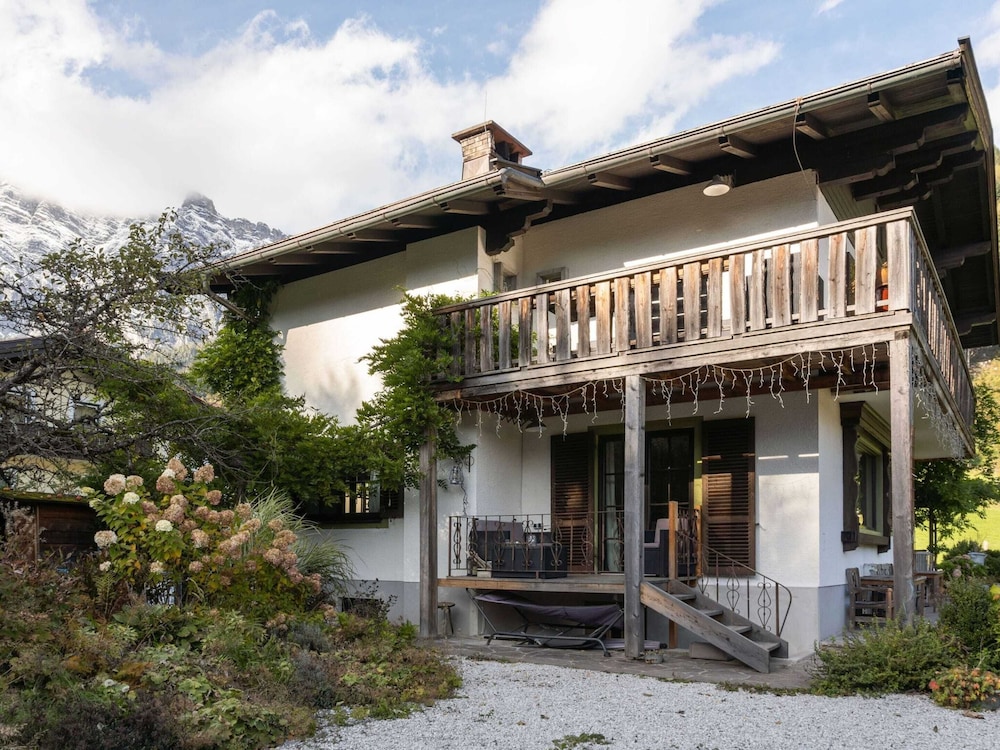 Chalet in ski Area in Leogang view 4