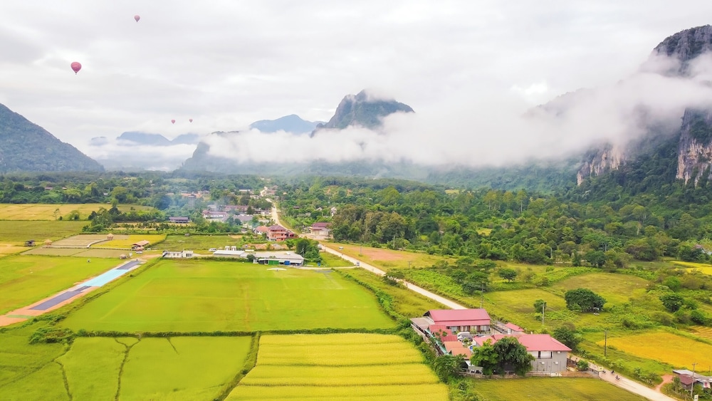 Paradise Mountain View Resort