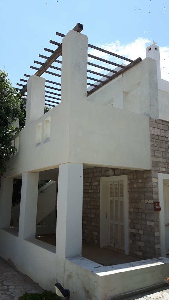 Dionysos Authentic Resort & Village