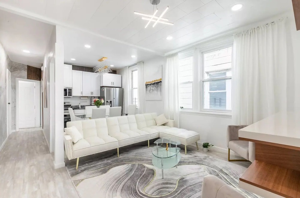 Luxury Living in the Heart of NY - Property Image 14