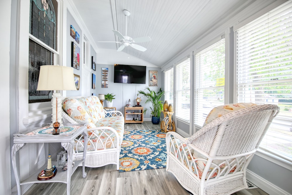 Huddy House Bed & Breakfast
