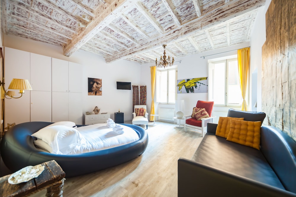Babuccio Art Inn