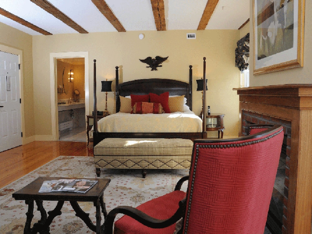 The Lyme Inn