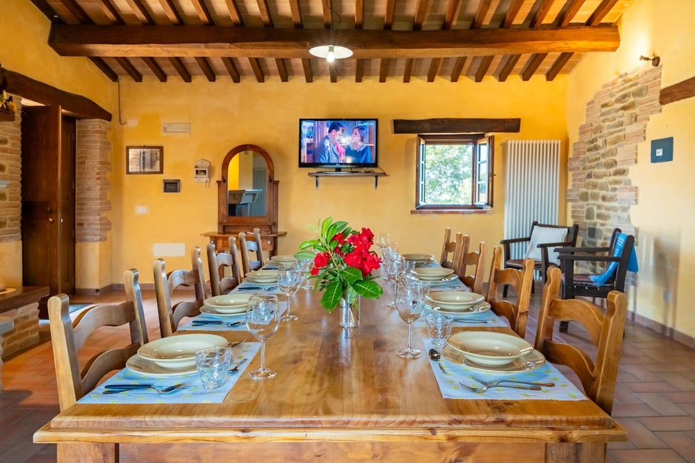 Ca Quattrocchi 10 3 by Marche Holiday Villas