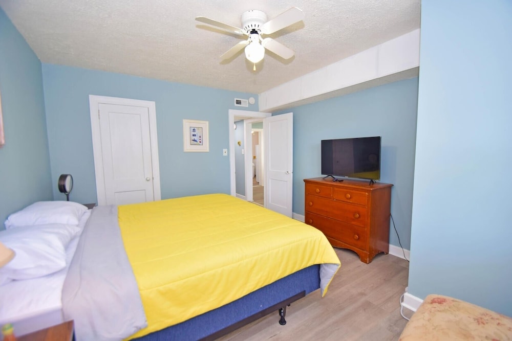 Four Winds 2 2 Bedroom Condo view 2