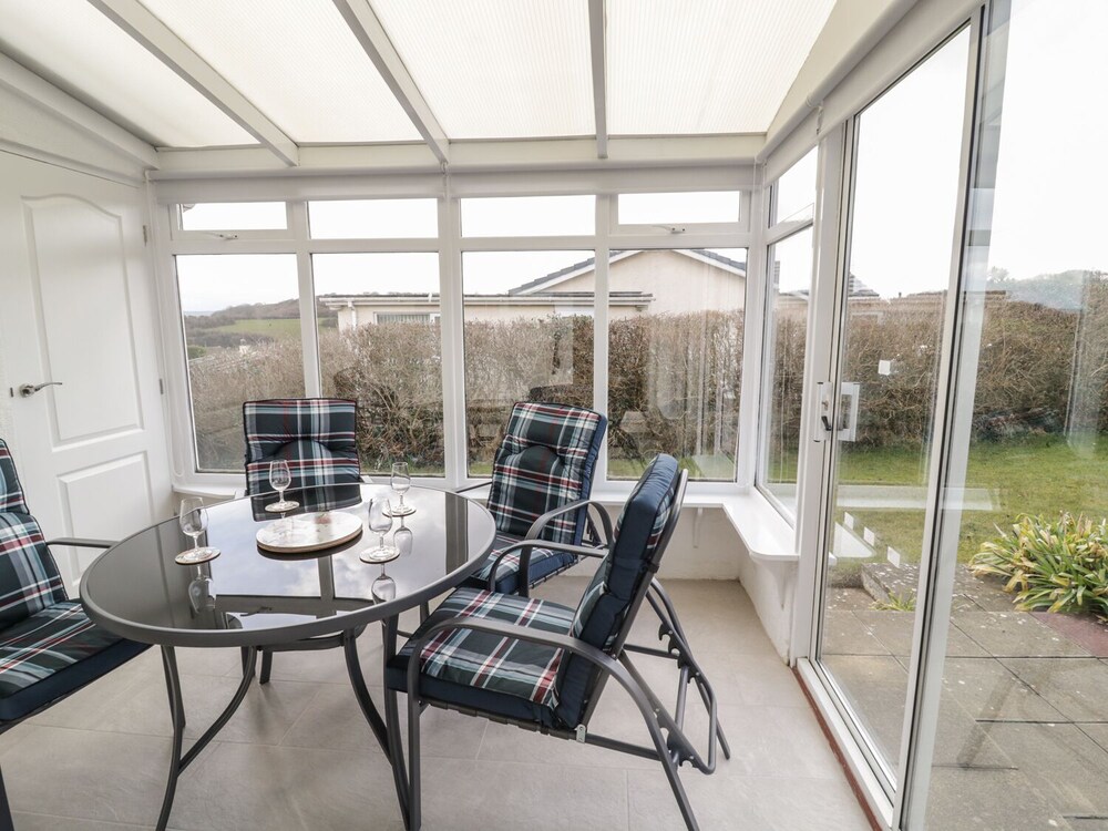 Rhos Cottage