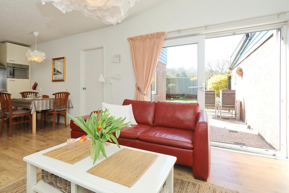 Holiday Home in Noordwijkerhout Near Lake
