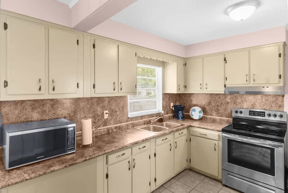 57th Blushing Bungalow