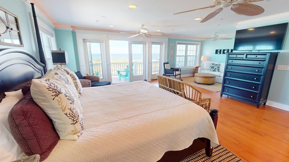 1801-B Strand Avenue by Tybee Vacation Rentals