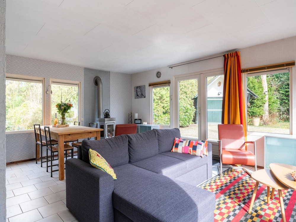 Arendonk Pondside Chalet