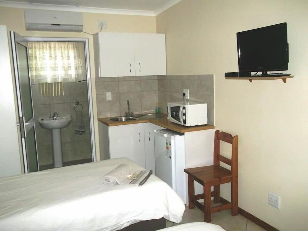 Boesmanland Guesthouse view 3