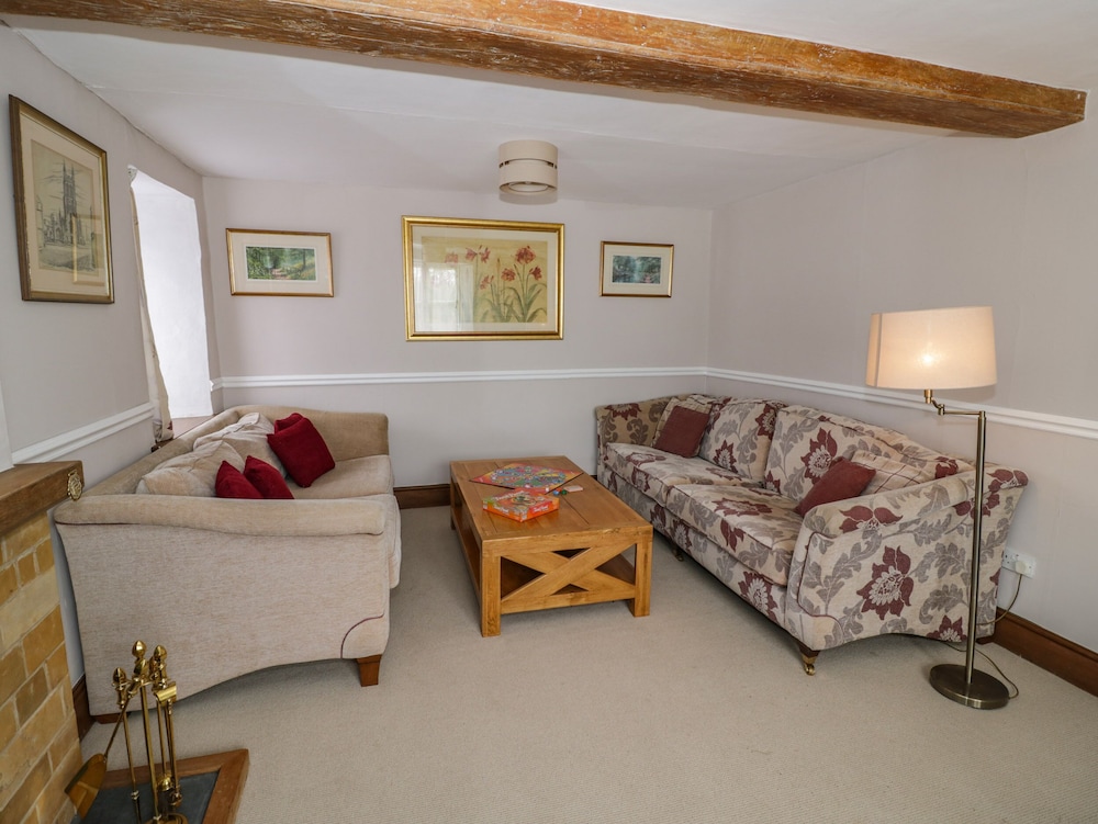 Hill House Farm