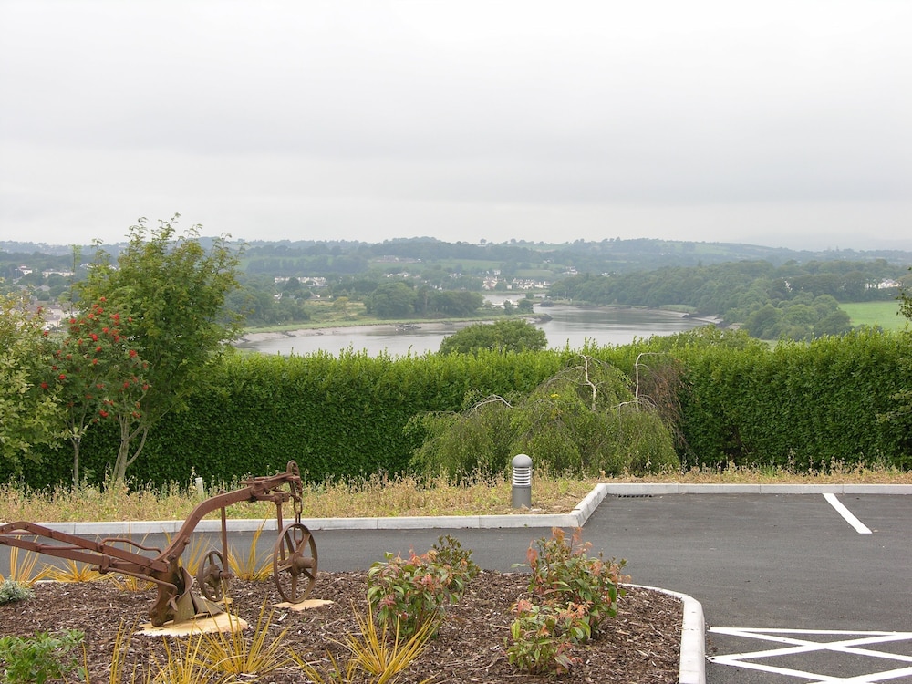 Waterford Vacations - Samuel's Heritage Bed  Breakfast - Property Image 2