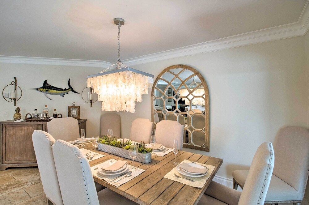 Luxury Getaway in Palm Beach Gardens! - Property Image 12