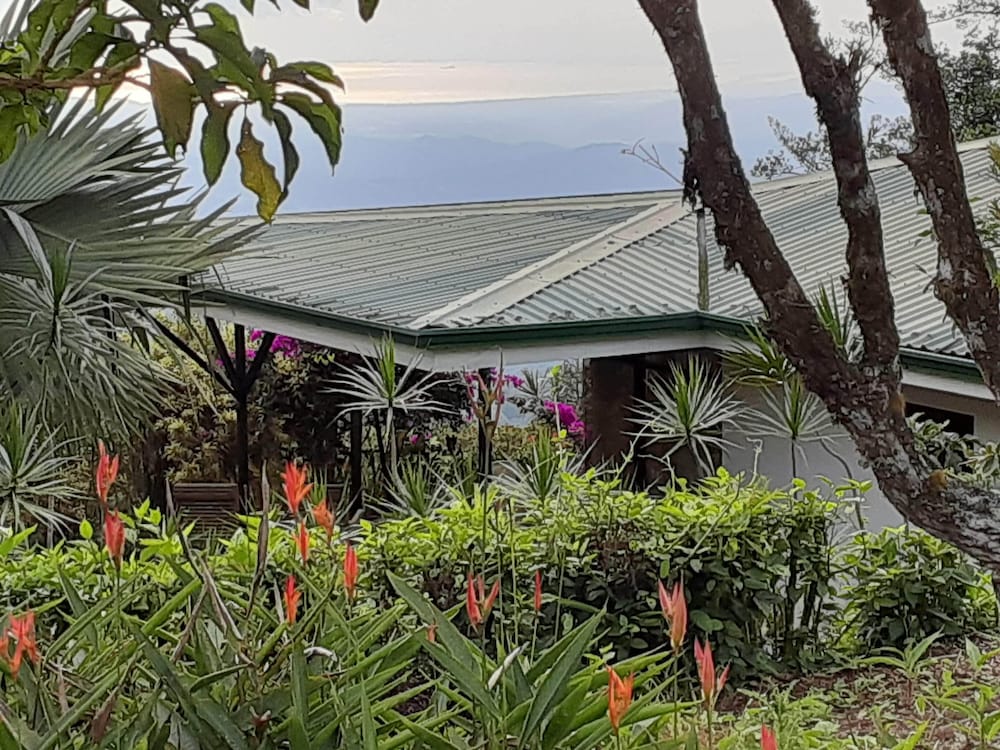 Vista Valverde Pacific View Rentals