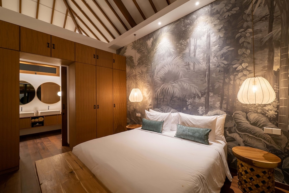Villa Nusantara 5 by Alfred in Bali - Promo Luxury 4BD Pool Villa Pererenan Beach Caggu
