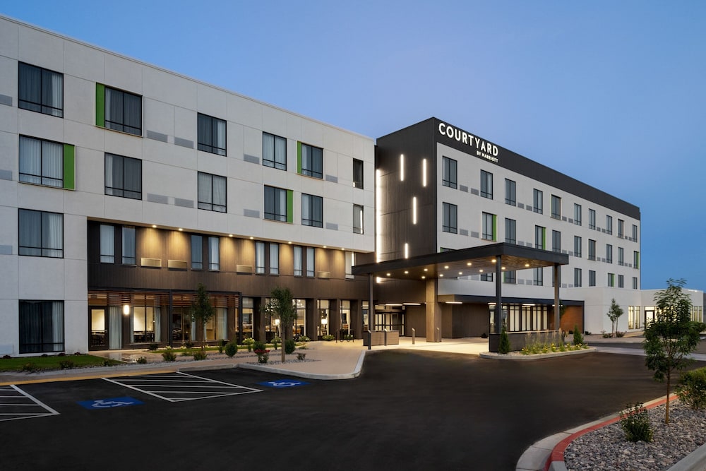 Pocatello Vacations - Courtyard BY Marriott Pocatello - Property Image 1