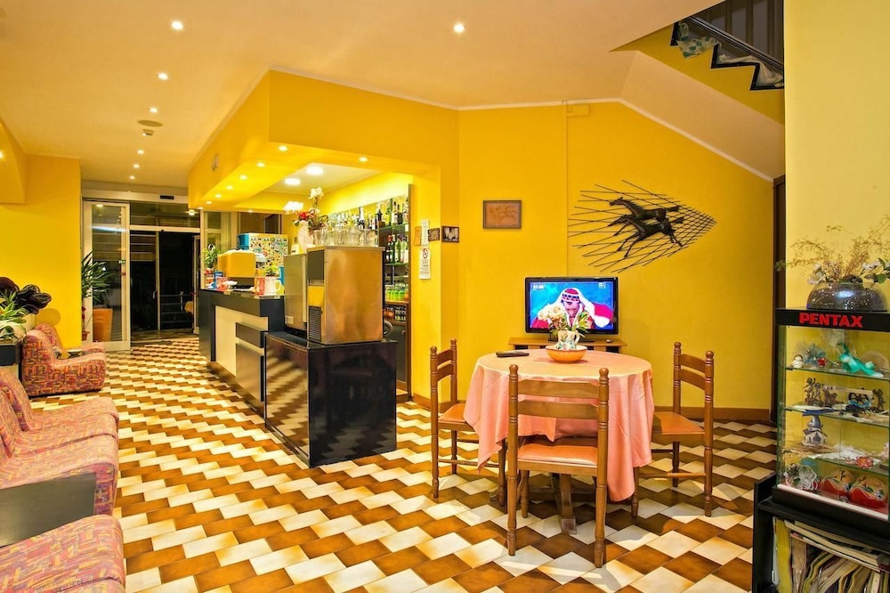 Hotel Antares