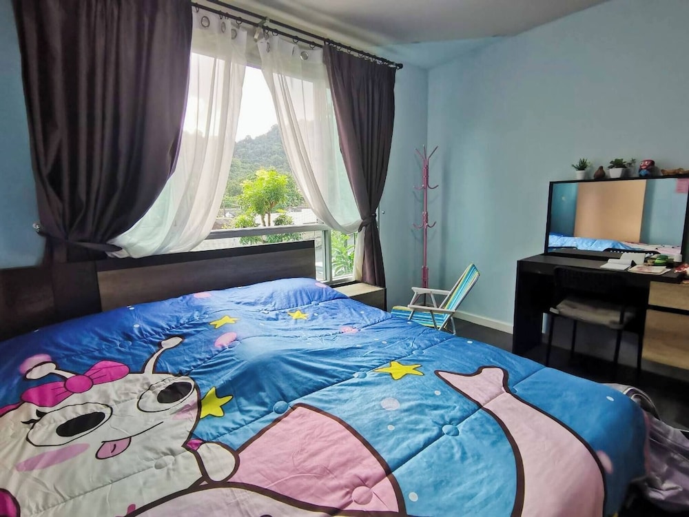 Valley Mountain View&city Proximity Golden Eight Apartment