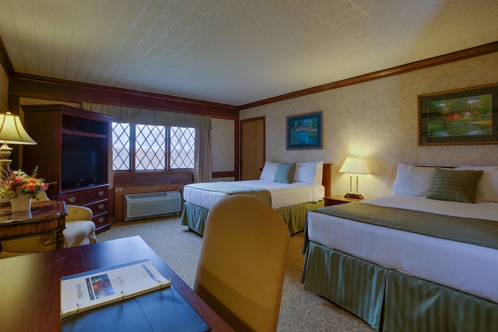 Punderson Manor Lodge and Conference Center