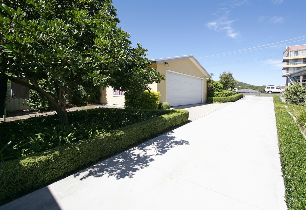 Nelson Bay Vacations - The Bay Escape at Nelson Bay - Property Image 15