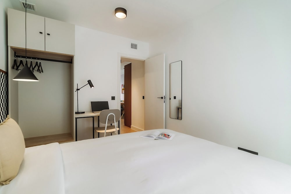 Via Monte Apartments