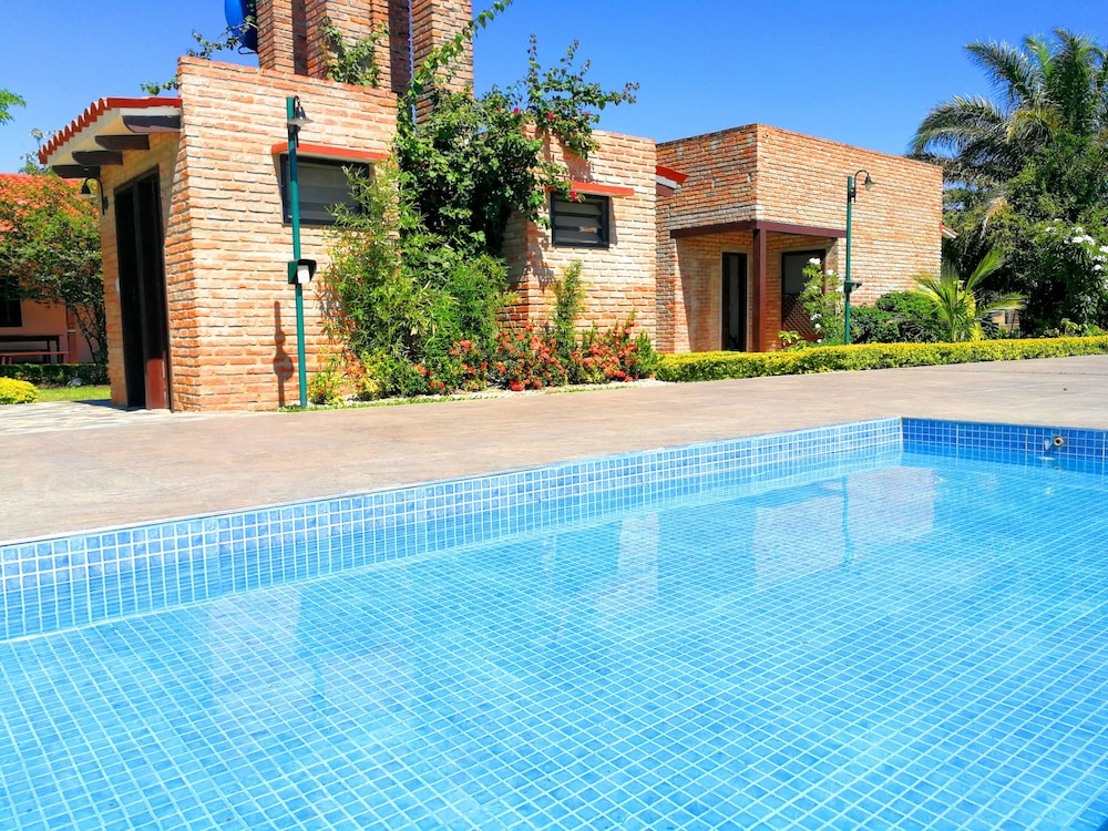 Hotel Los Jazmines Hotel Resort - Image 1