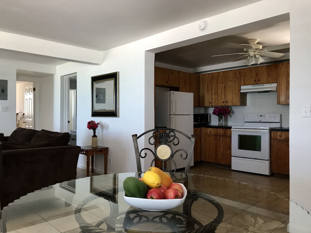 Caribbean Sea Breeze Villas