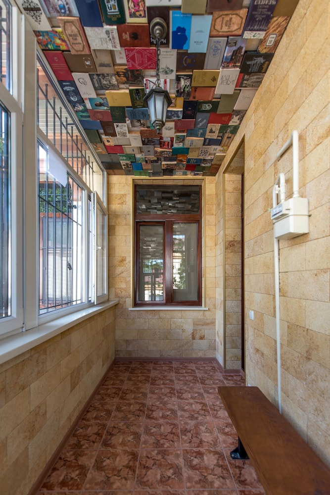 TsaTsa Hotel - Hostel view 2
