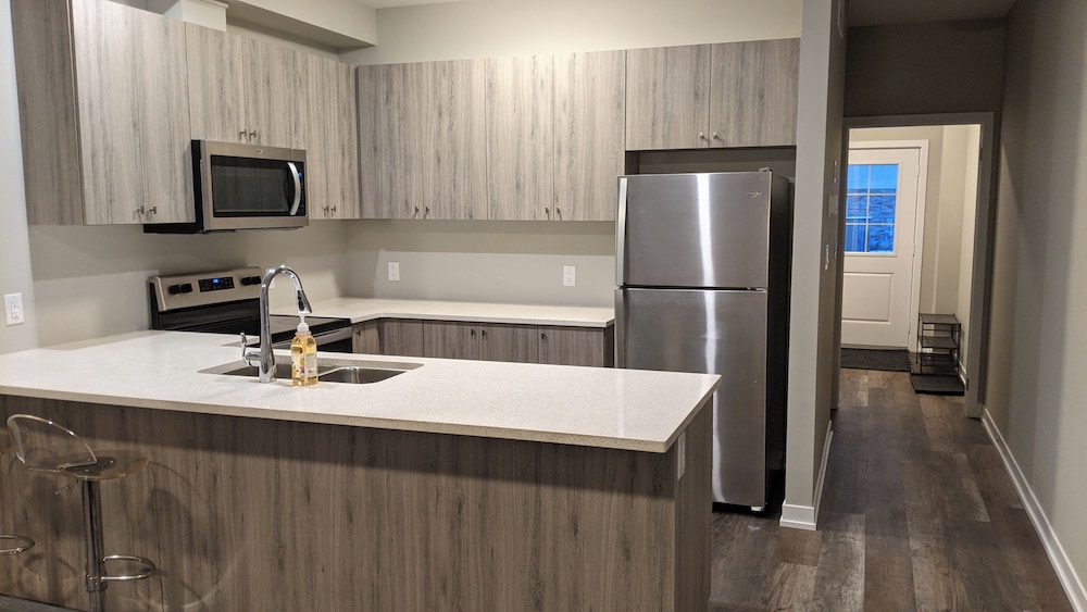 Boardwalk Homes - Executive Townhomes