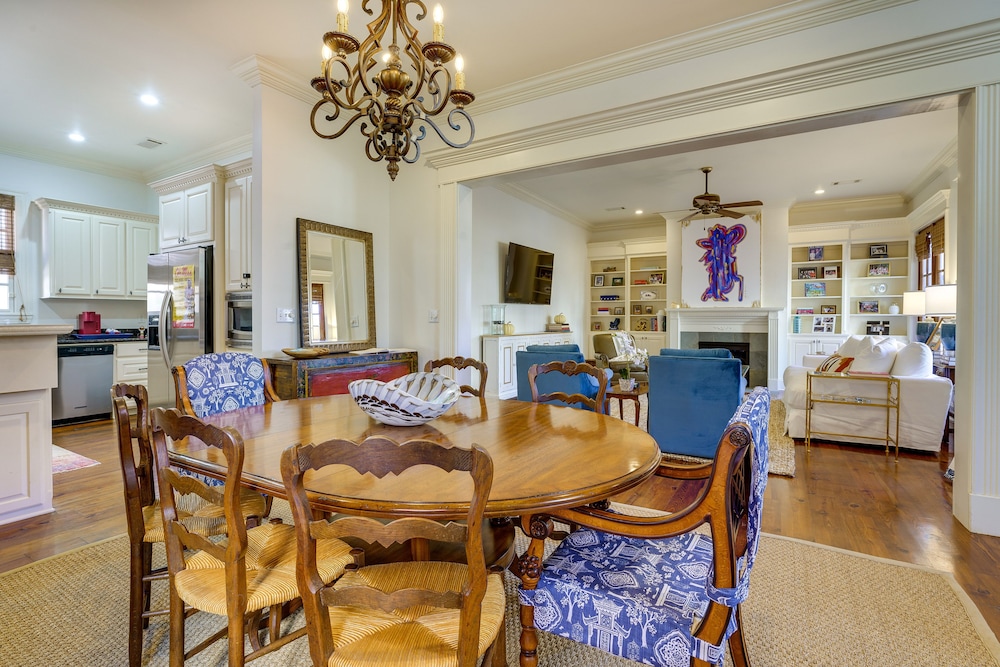 Oxford Vacations - Large, Elegant Home < 2 Miles to Ole Miss! - Property Image 13