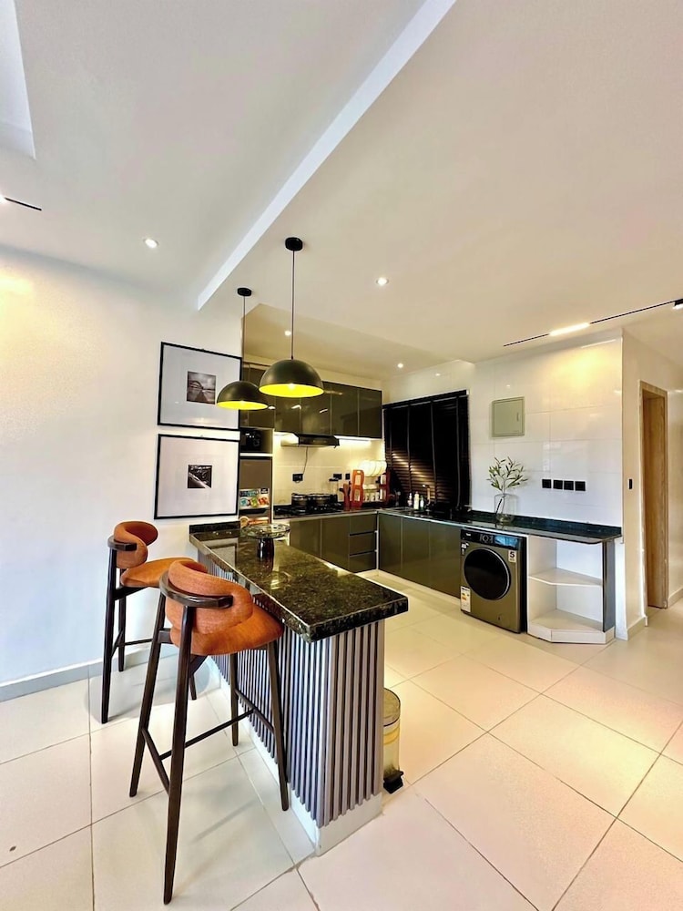 Deluxe Haven Apartment