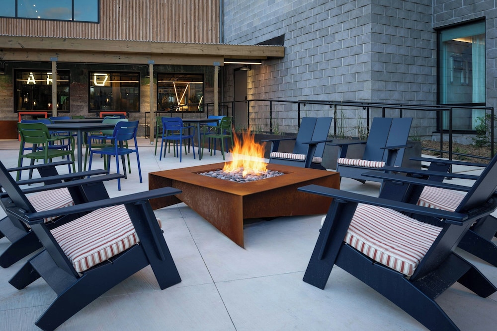 Moxy Fayetteville