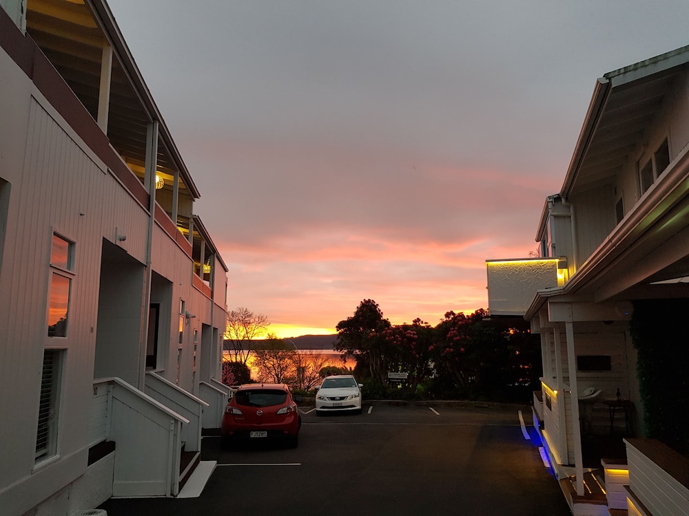 Taupo Thermal Motel & Spa - Adults Only