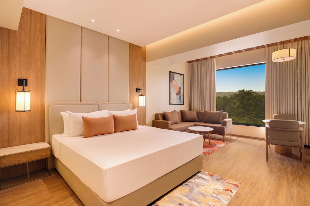 Lemon Tree Hotel Mall of Dehradun