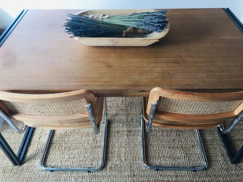 The Viv - Cottage With Views of Lake Ontario - Image 4