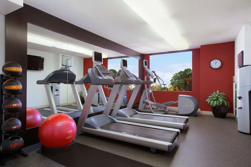 Homewood Suites by Hilton Falls Church - I-495 at Rt. 50 - Property Image 9