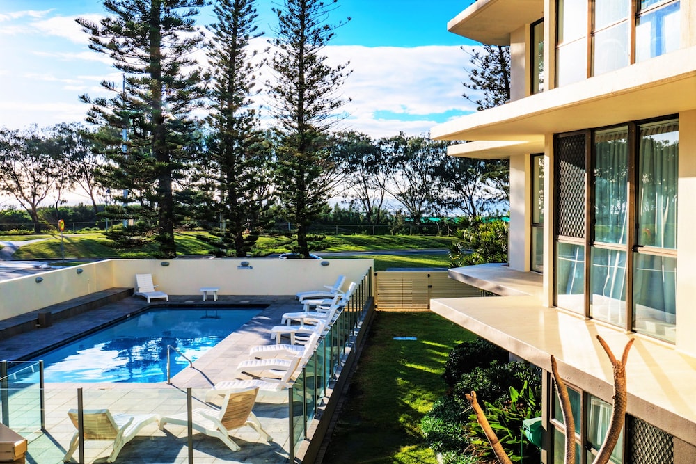 Surfers Paradise Vacations - Seacrest Beachfront Holiday Apartments - Property Image 15