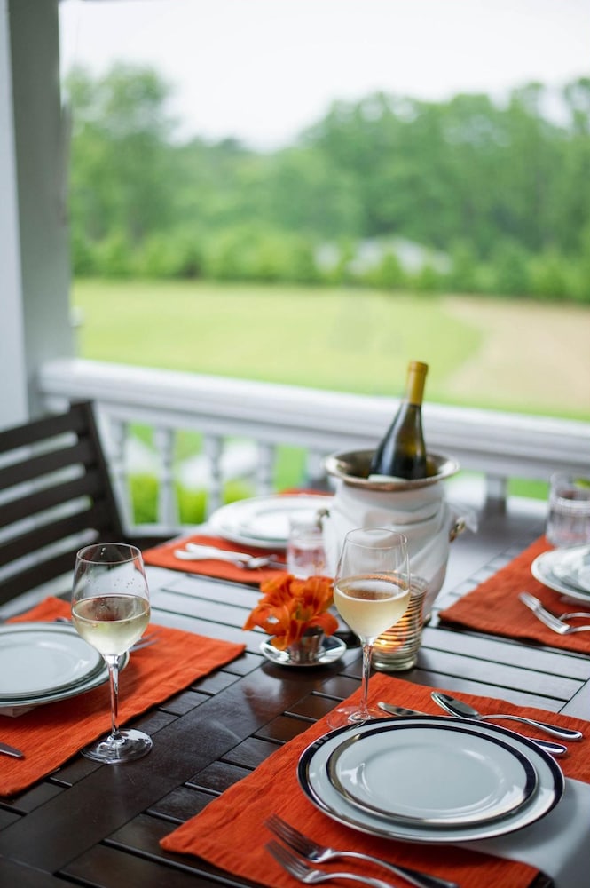 Lenox Vacations - Kemble Inn - Property Image 29