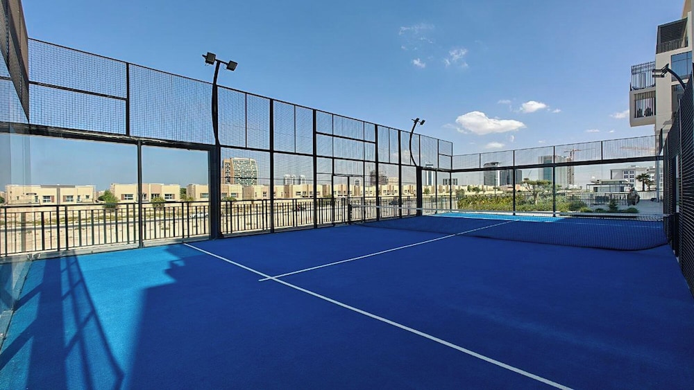 TOP Location | Work and Chill near Miracle Garden