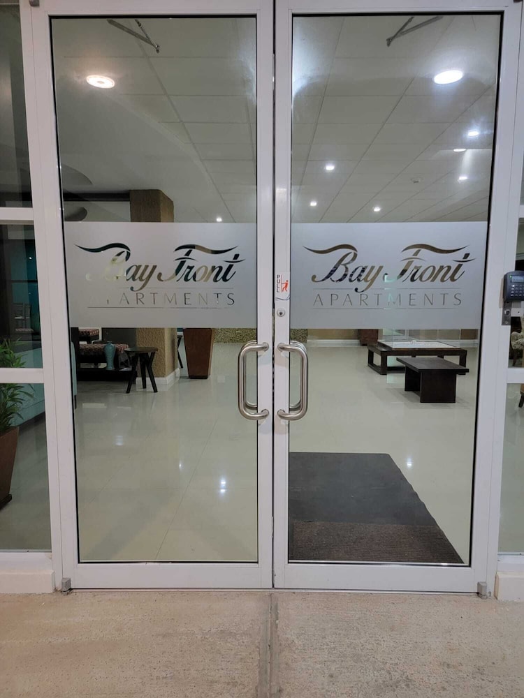 Hotel Bayfront Villas and Apt - Image 1