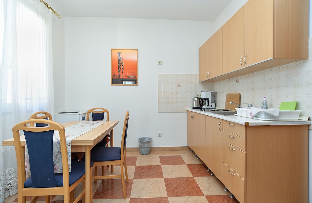 Apartments 2224