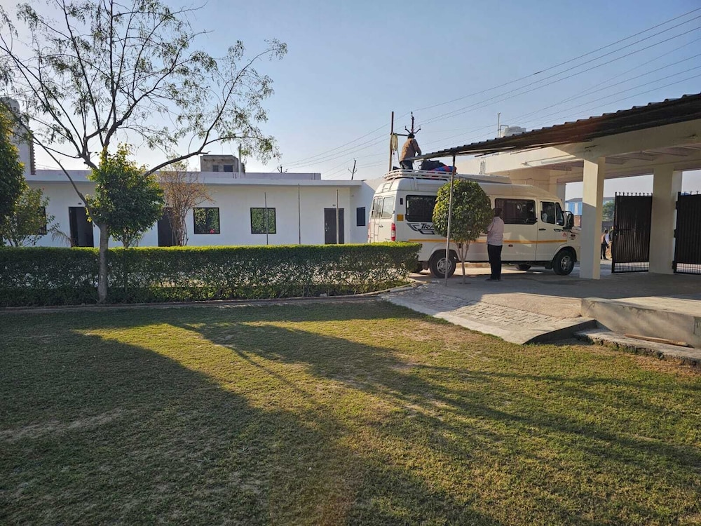 Govind Resort