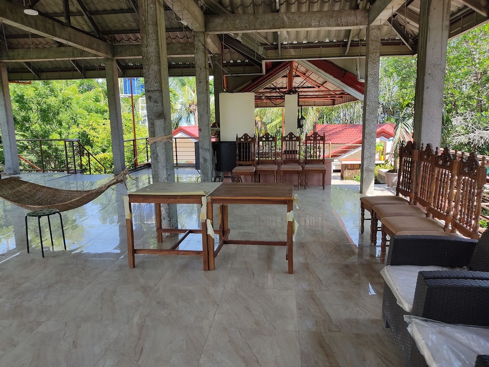 Guimaras Mangrove Guesthouse view 2