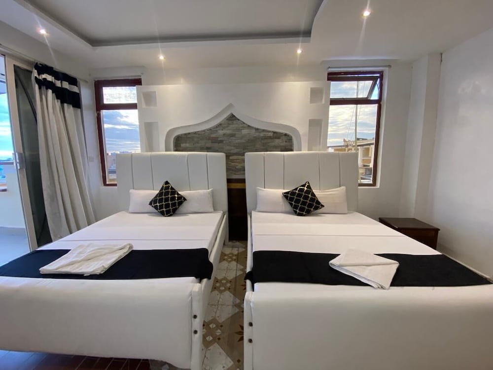 Lux Suites Lily Holiday Homes Shanzu view 2